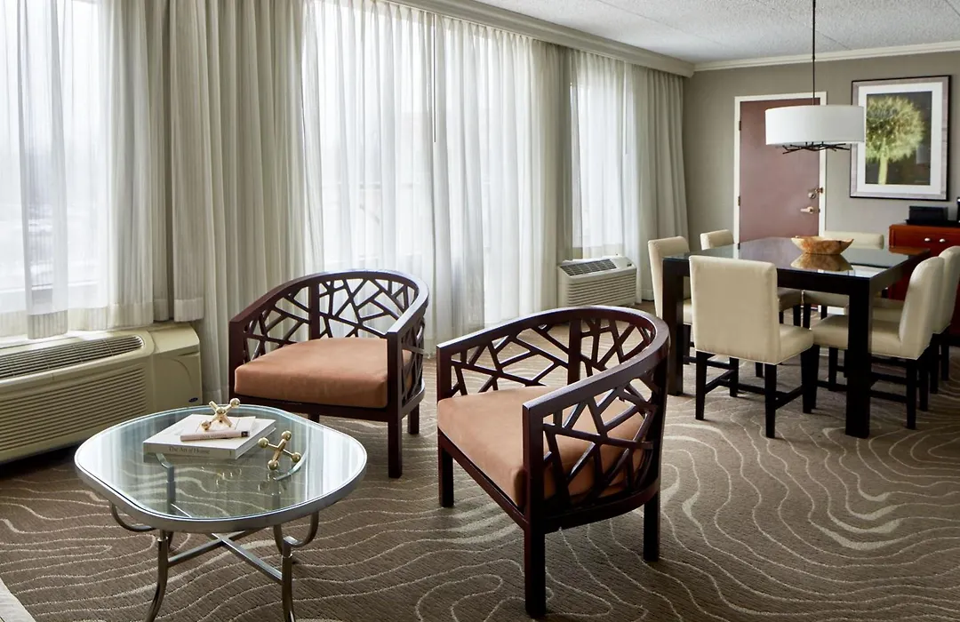 Detroit Metro Airport Marriott-1